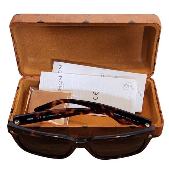 MCM Rectangle Sunglasses, Havana (Tortoise-shell), NIB - Picture 7 of 9
